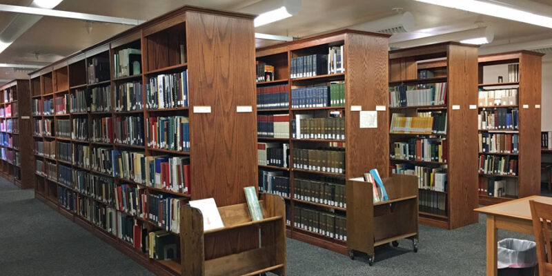 Stacks at the Sahyun Genealogical Library