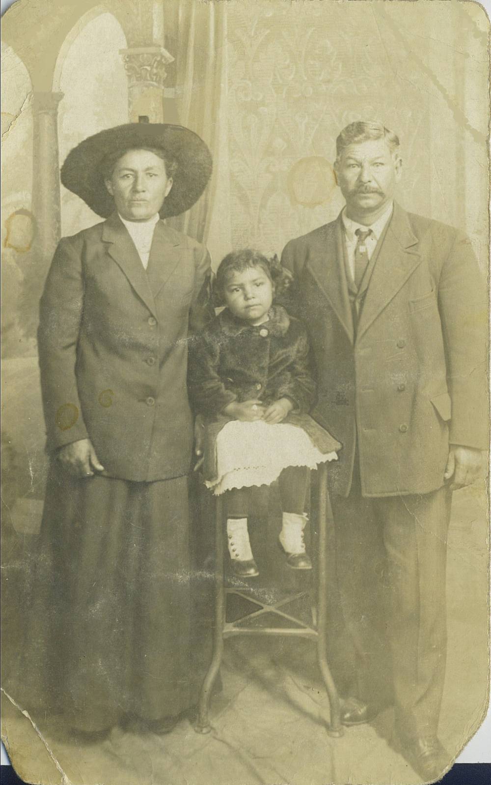 Anacleto and Andrea Ybarra with Amelia