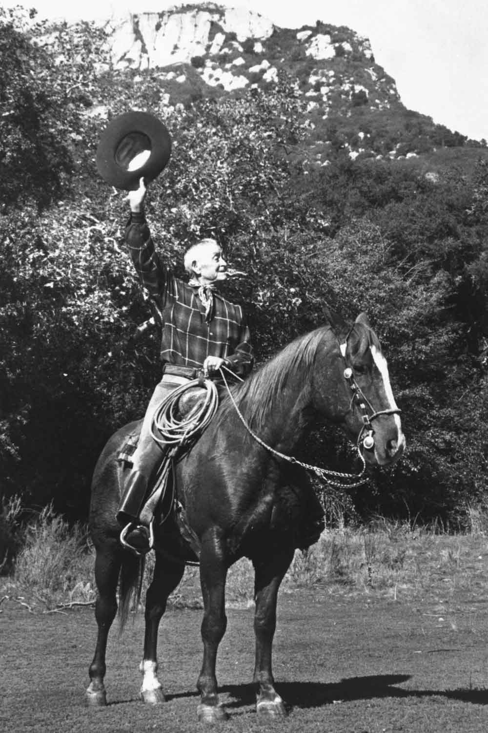 Vincente Fernando Ortega on a horse