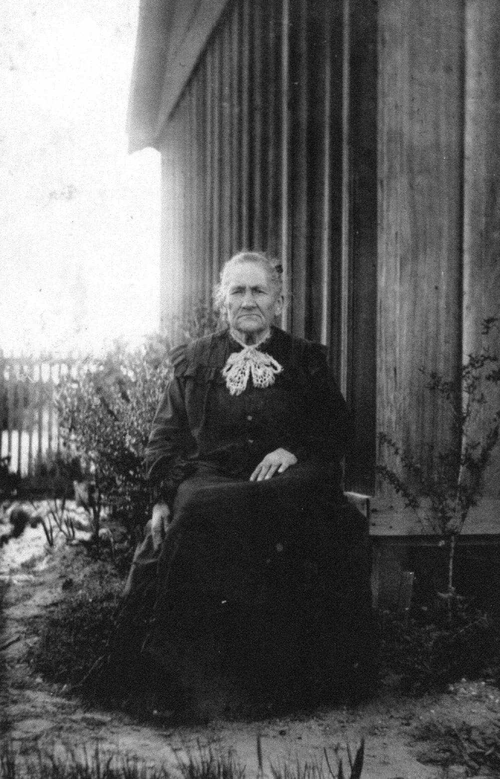 Maria Isabel Ayala Grajeda, Maria Andrea Grajeda’s mother