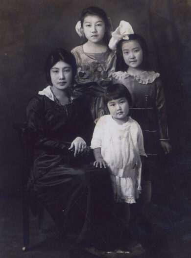 Takeko Nakagawa with her three eldest daughters, c. 1920